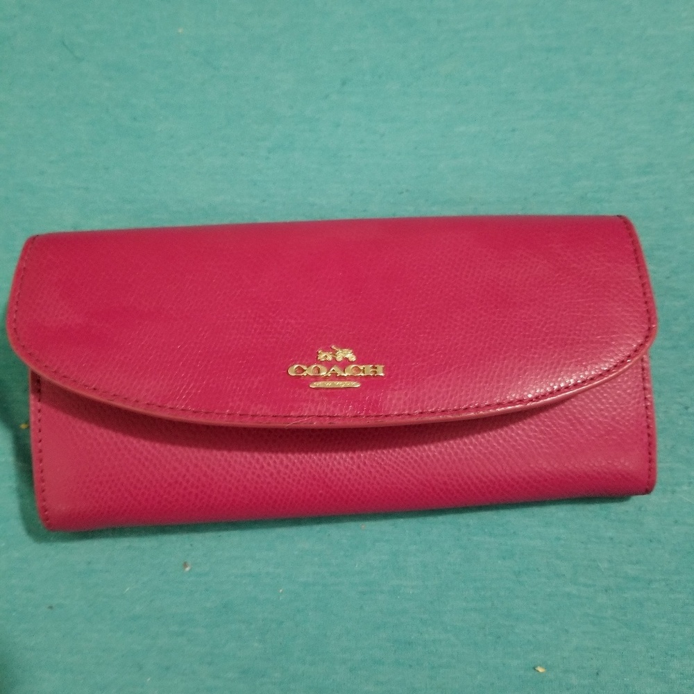 Fuchsia Coach Wallet